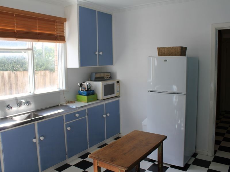 11a Varydale Avenue, Torquay VIC 3228