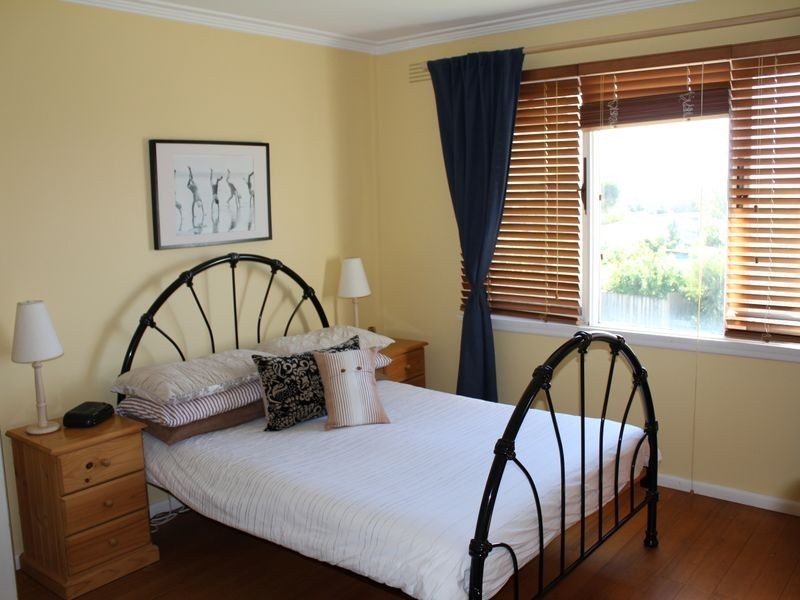 11a Varydale Avenue, Torquay VIC 3228