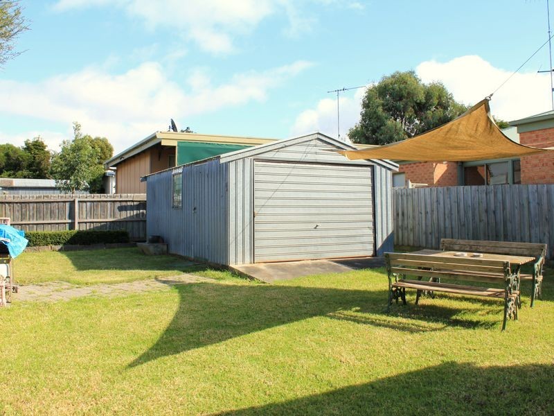 11a Varydale Avenue, Torquay VIC 3228