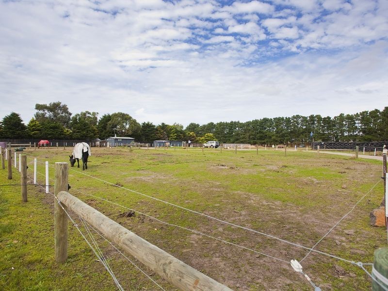 104 Lower Mt Duneed Road, Mount Duneed VIC 3216