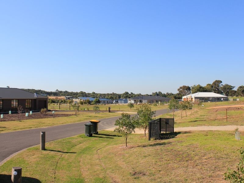 6 Echidna Wynd, Torquay VIC 3228