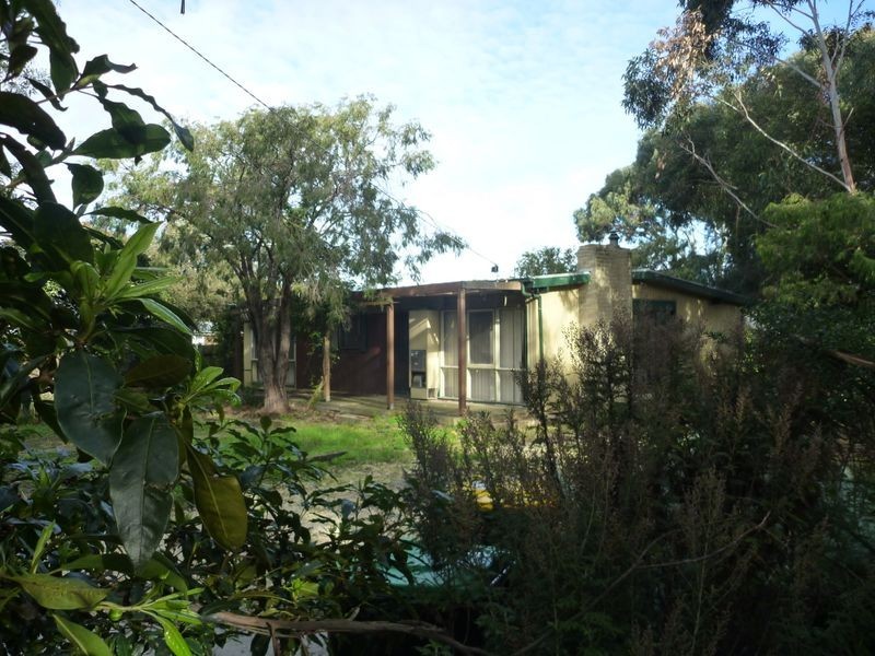 81 Grandview Road, Torquay VIC 3228