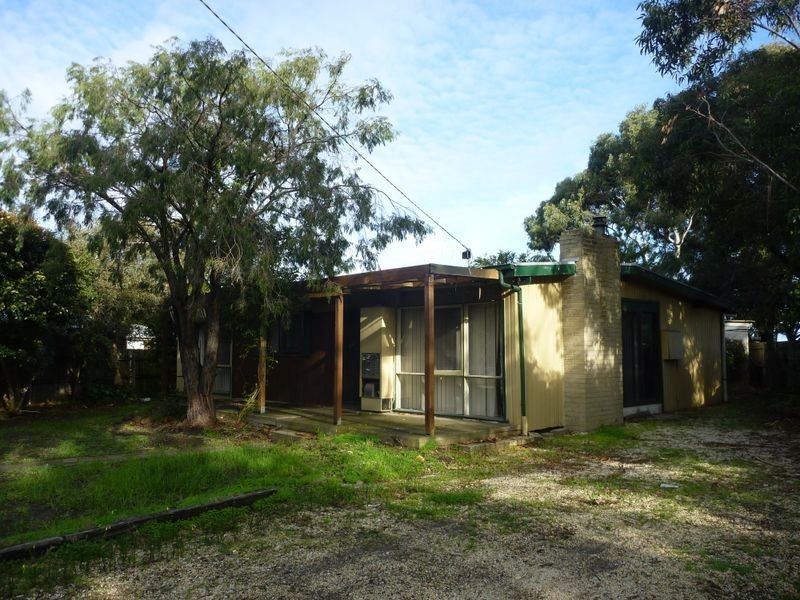 81 Grandview Road, Torquay VIC 3228