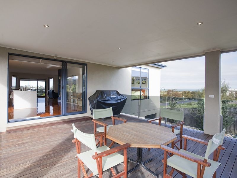 45 Spring Valley Drive, Torquay VIC 3228