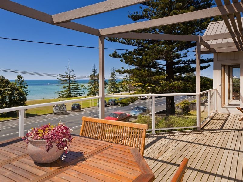 25 The Esplanade, Torquay VIC 3228