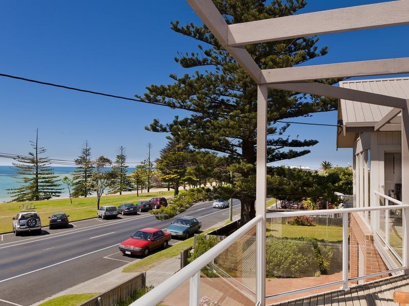 25 The Esplanade, Torquay VIC 3228