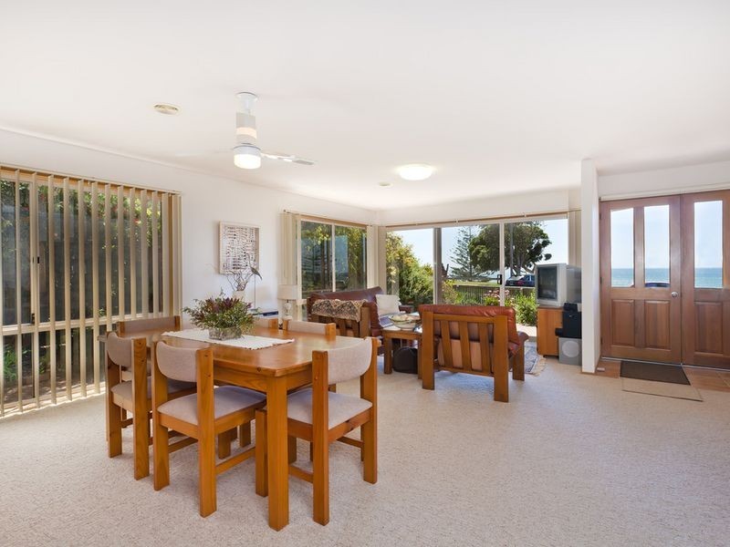 25 The Esplanade, Torquay VIC 3228