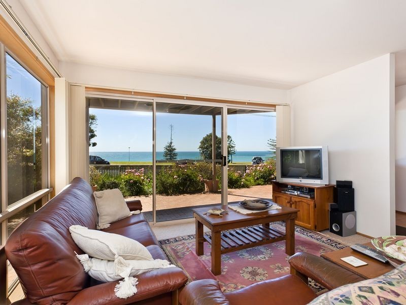 25 The Esplanade, Torquay VIC 3228