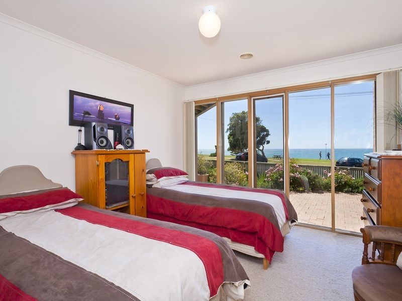 25 The Esplanade, Torquay VIC 3228