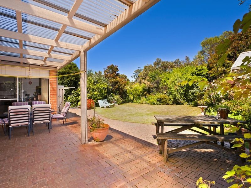 25 The Esplanade, Torquay VIC 3228
