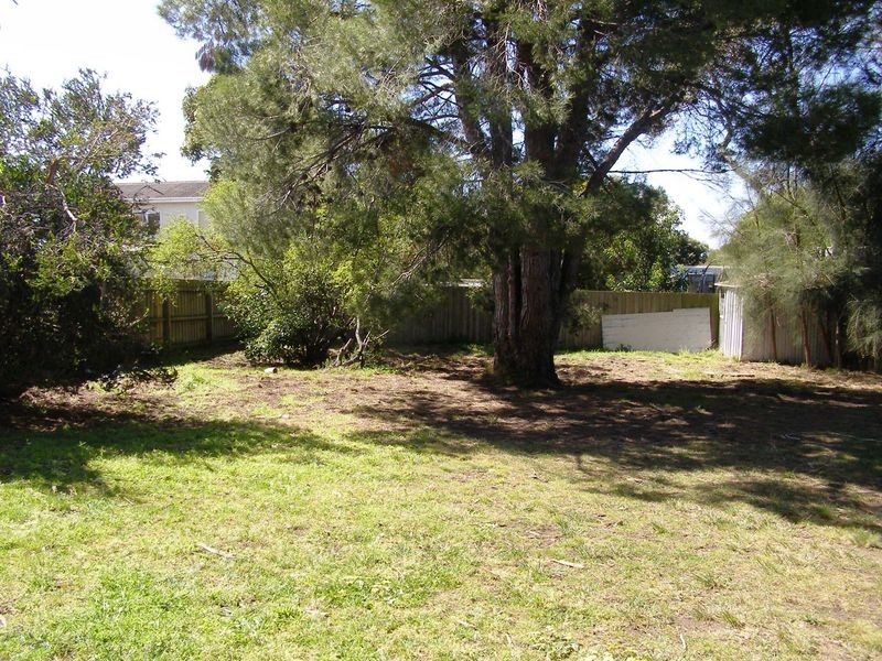 8 Gogoll Crescent, Torquay VIC 3228