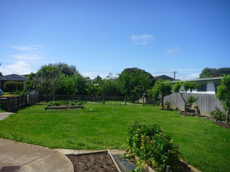 5 Gogoll Crescent, Torquay VIC 3228