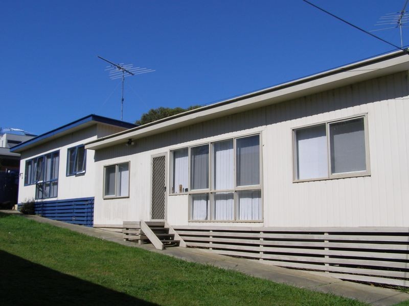 3/8 Alexandra Avenue, Jan Juc VIC 3228