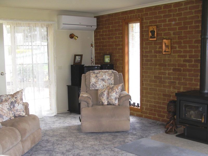 19 Kirkmore Avenue, Jan Juc VIC 3228