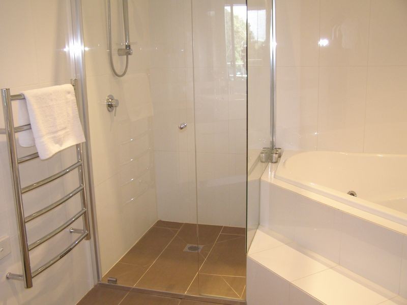 6/7 Bell Street, Torquay VIC 3228