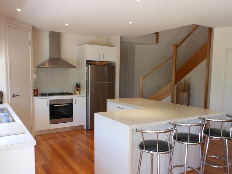 5 Rippleside Drive, Torquay VIC 3228