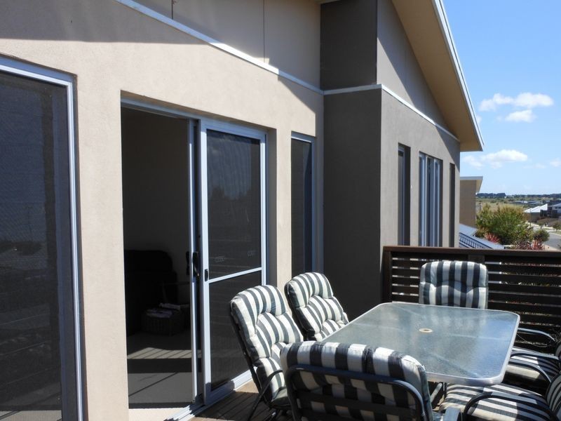 5 Rippleside Drive, Torquay VIC 3228