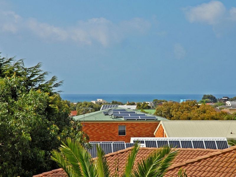 26A Pomora Avenue, Torquay VIC 3228