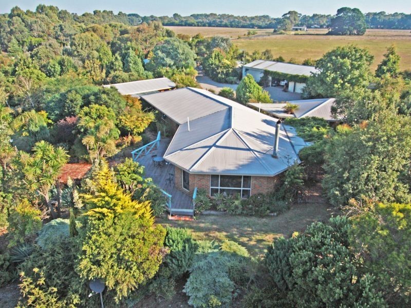 40 Dunloe Court, Bellbrae VIC 3228