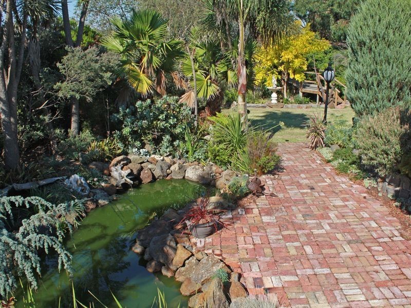 40 Dunloe Court, Bellbrae VIC 3228