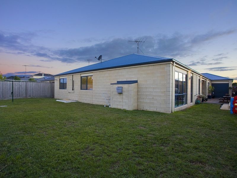 18 Seahaze Drive, Torquay VIC 3228