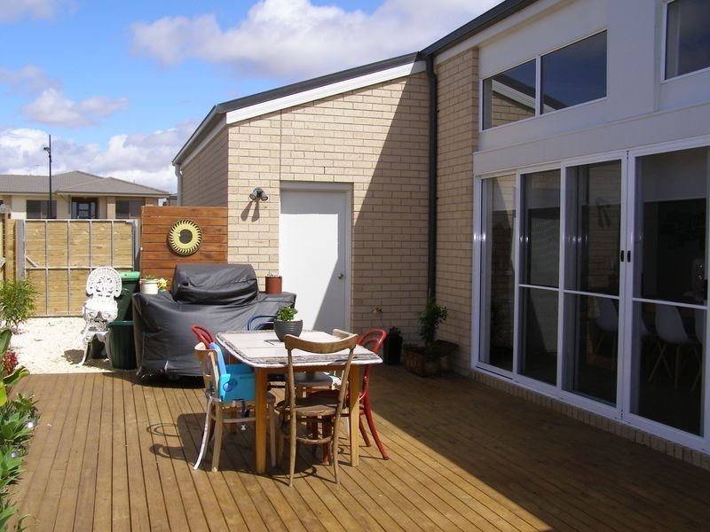 166 Fischer Street, Torquay VIC 3228