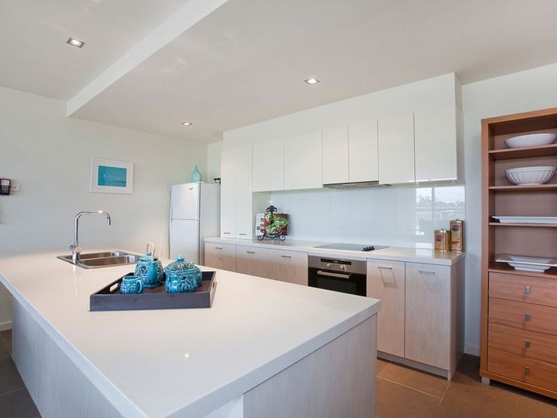 305/100 The Esplanade, Torquay VIC 3228