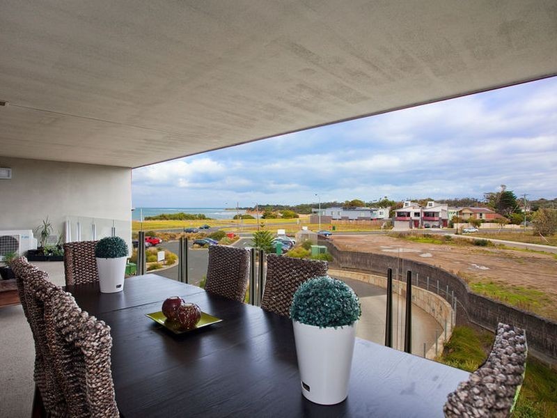 305/100 The Esplanade, Torquay VIC 3228