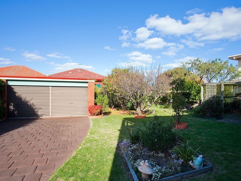 86 Fischer Street, Torquay VIC 3228