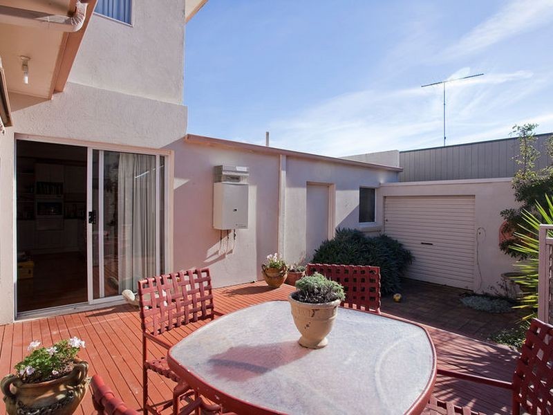217 The Esplanade, Torquay VIC 3228