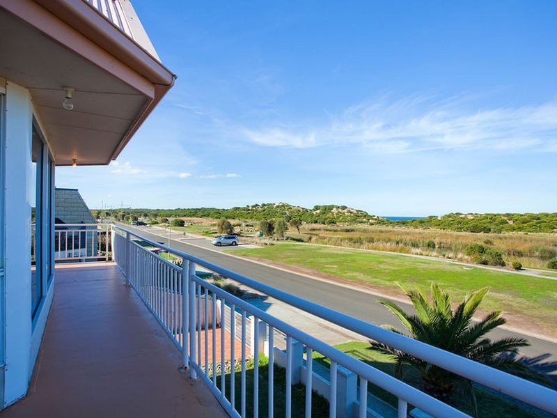 217 The Esplanade, Torquay VIC 3228