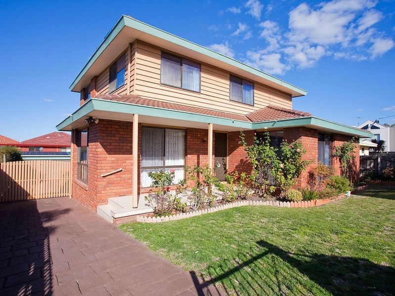 86 Fischer Street, Torquay VIC 3228