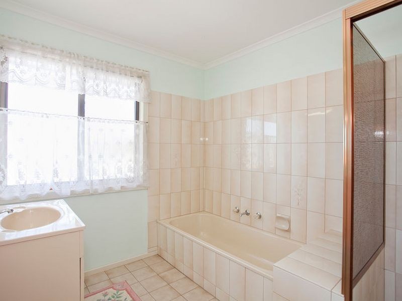 86 Fischer Street, Torquay VIC 3228