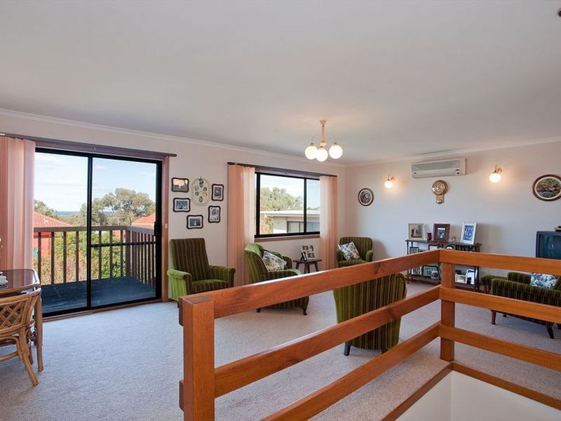 86 Fischer Street, Torquay VIC 3228