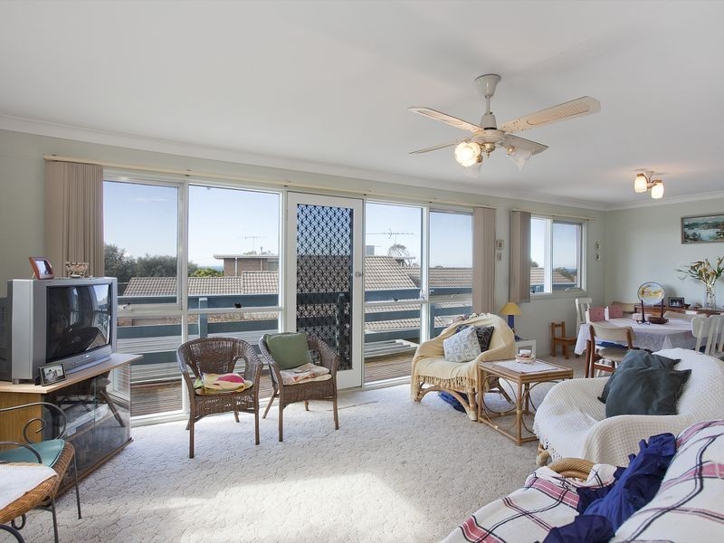 11 Gogoll Crescent, Torquay VIC 3228