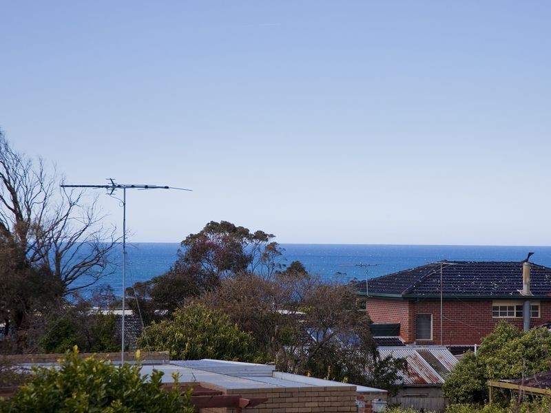 11 Gogoll Crescent, Torquay VIC 3228