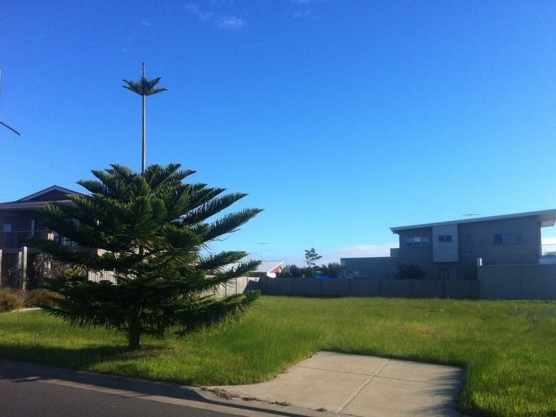 4 Nautical Rise, Torquay VIC 3228