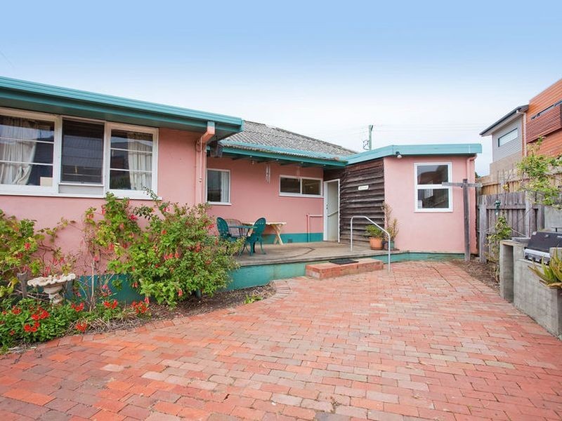 42 Bristol Road, Torquay VIC 3228