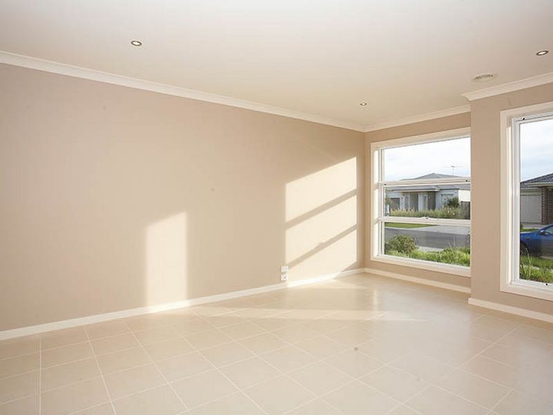 12 Crissa Street, Tarneit VIC 3029
