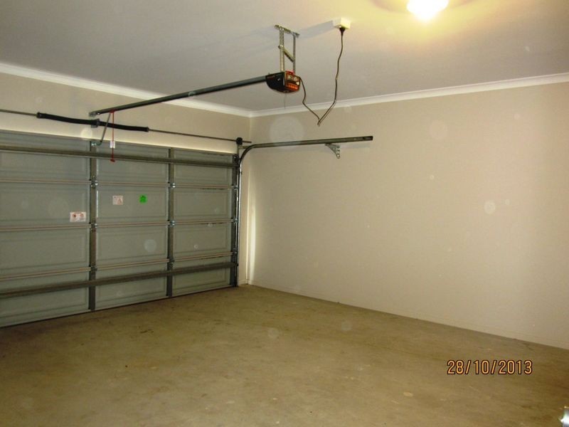 12 Waves Drive, Point Cook VIC 3030