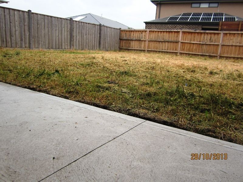 12 Waves Drive, Point Cook VIC 3030