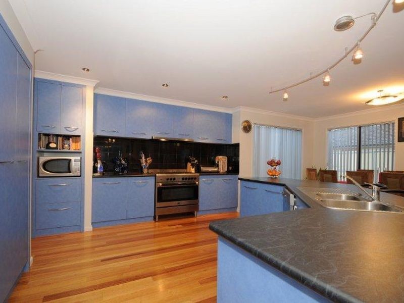 9 Meadow Way, Tarneit VIC 3029