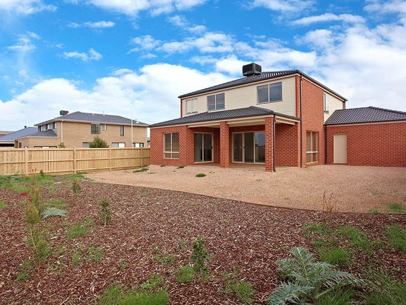 387 Boardwalk Boulevard, Point Cook VIC 3030