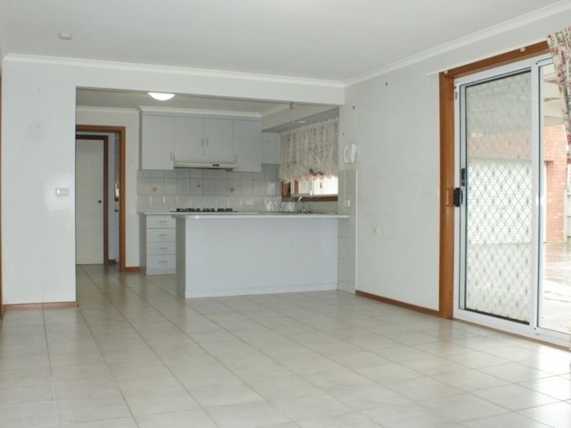 16 Yandina Drive, Hoppers Crossing VIC 3029