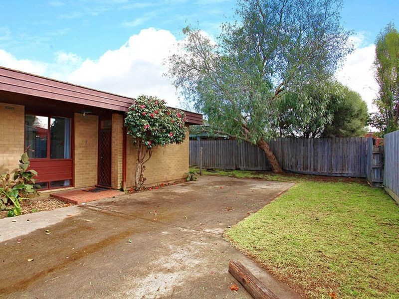 6/14 Manly Street, Werribee VIC 3030