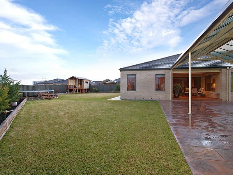 9 Malanda Place, Truganina VIC 3029