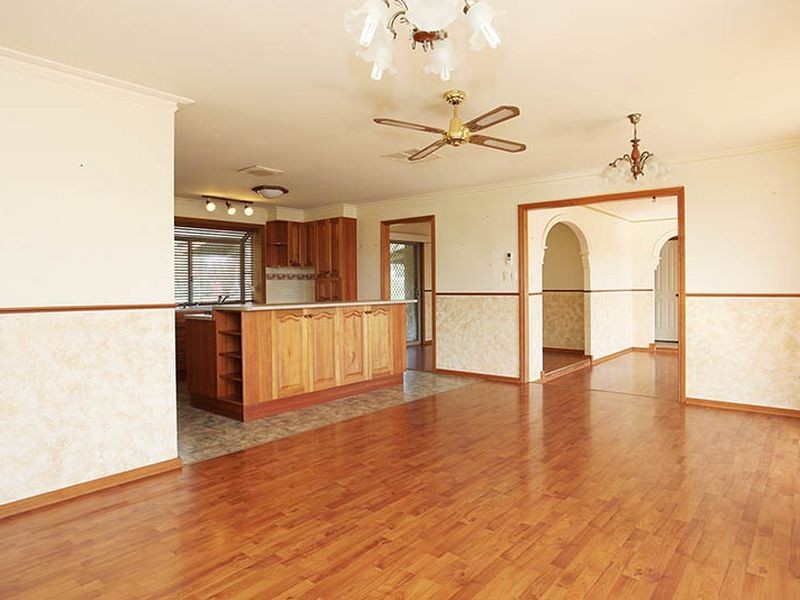 30 Nossal Court, Lara VIC 3212