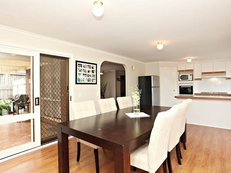 6 Settler Court, Werribee VIC 3030