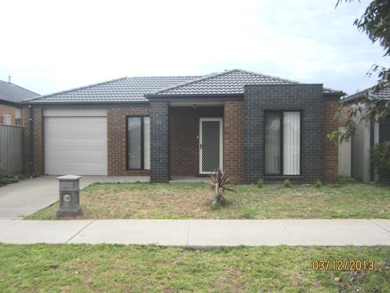 30 Crossway Avenue, Tarneit VIC 3029