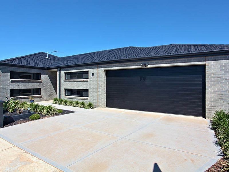 12 Dragonfly Court, Tarneit VIC 3029